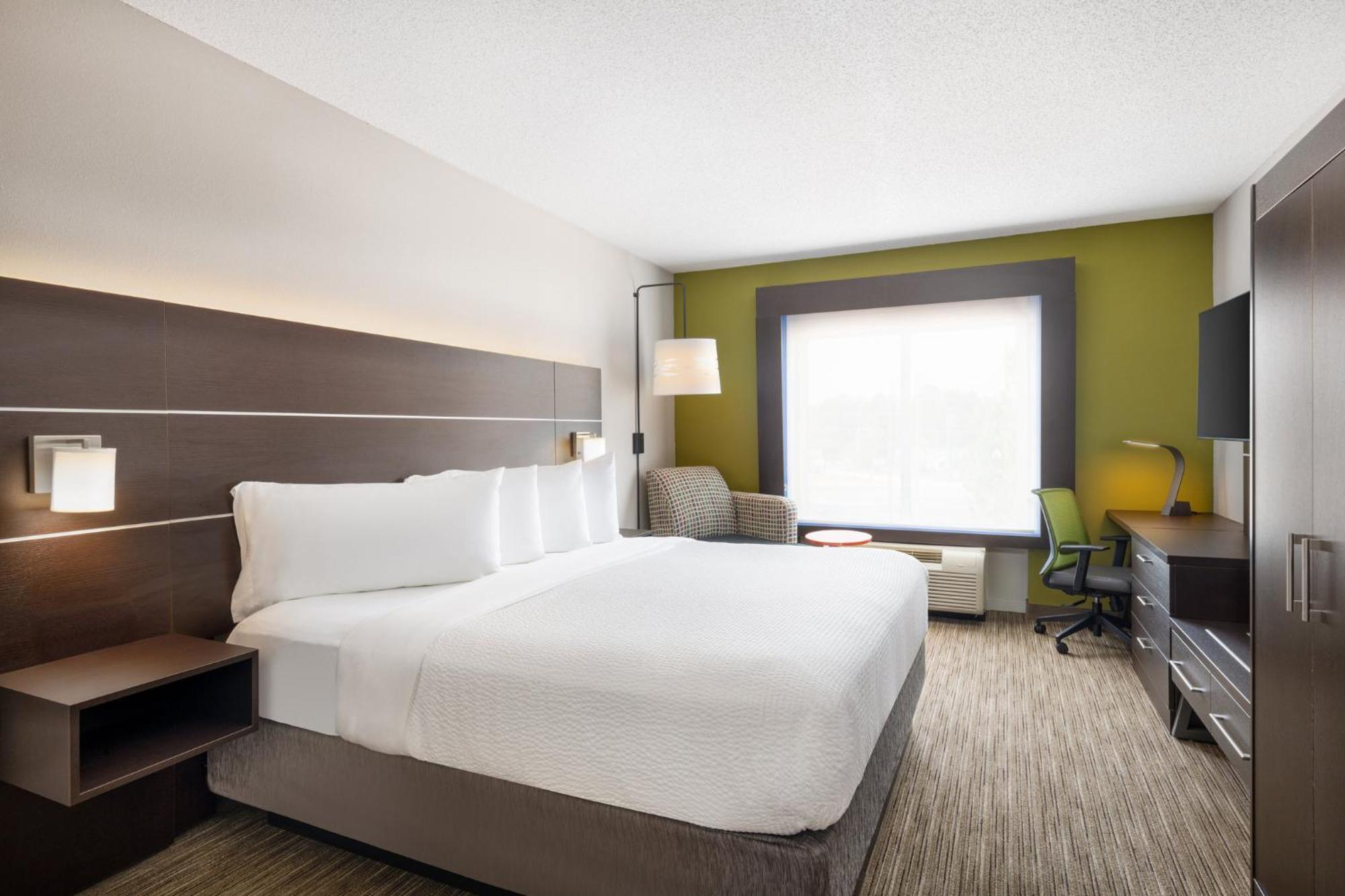 Holiday Inn Express - Spring Hill By Ihg Exterior foto